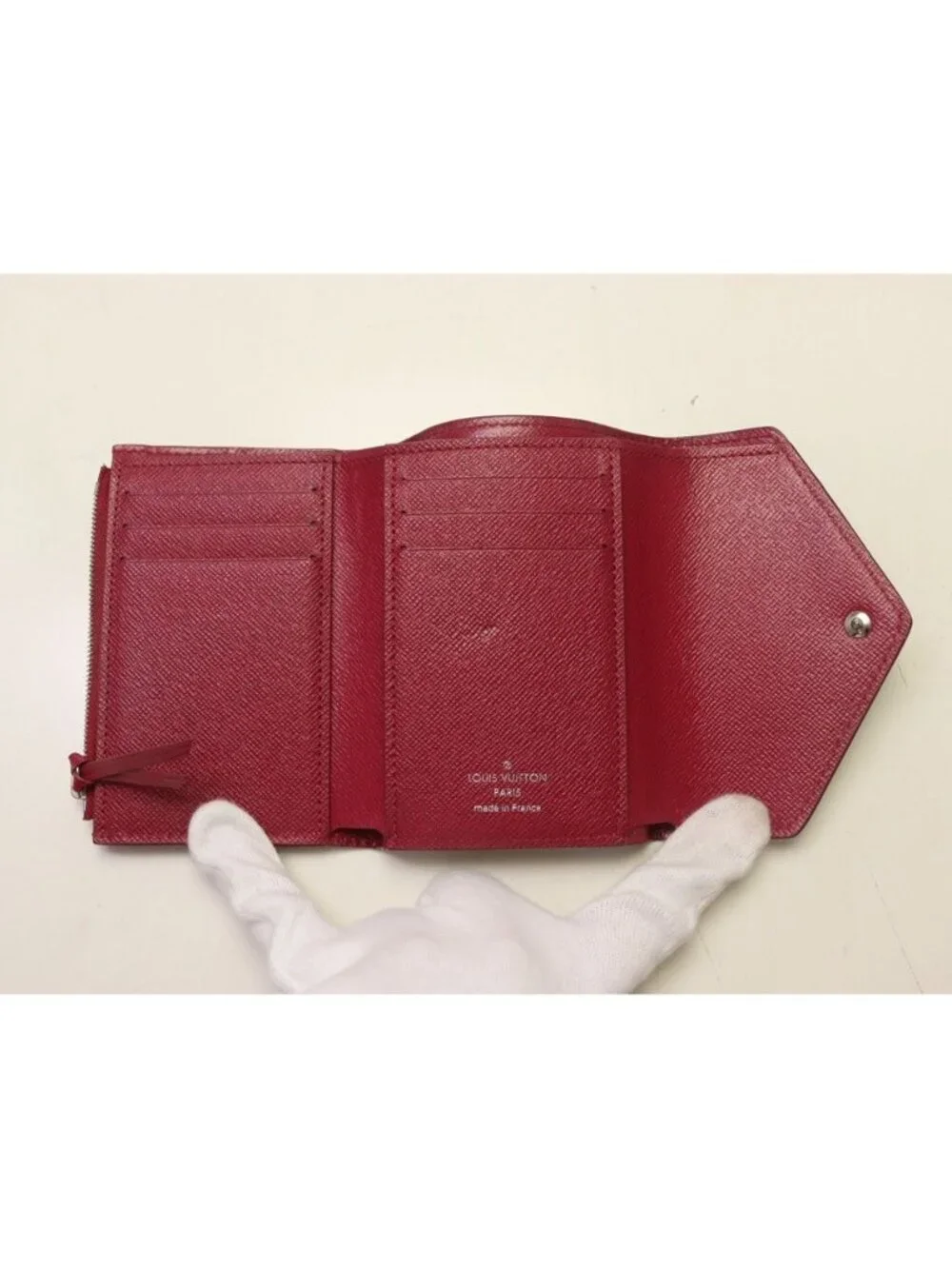 Louis Vuitton Epi Portefeuille Victorine Trifold Wallet